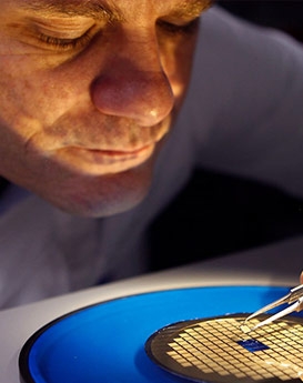 艾德琳·亚历桑德拉-广州宝玑手表售后服务中心