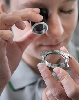 卡罗琳·卡桑德拉-成都宝玑手表售后服务中心